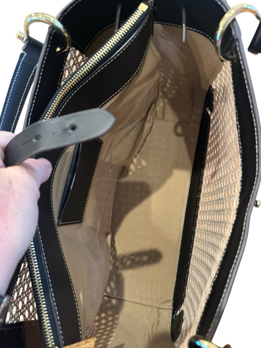 Dooney & Bourke - Alto Vienna Camilla - Caned Wicker, Smooth Leather - Picture 10 of 16